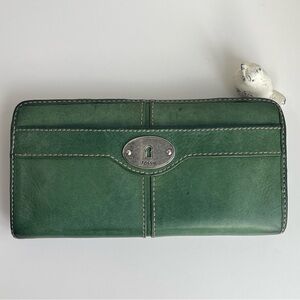 Fossil 🗝️ Green Genuine Leather Wallet